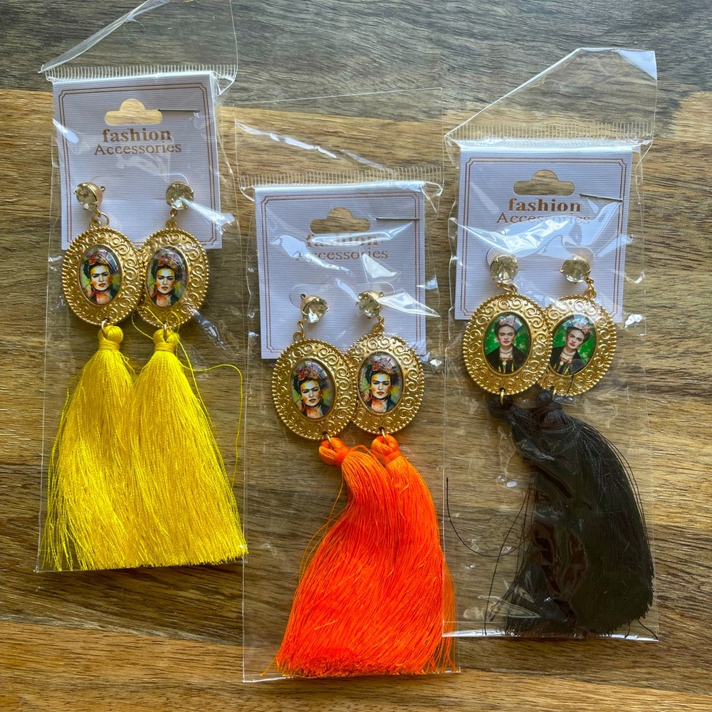 Frida Kahlo Drape Earrings 💛🧡🖤